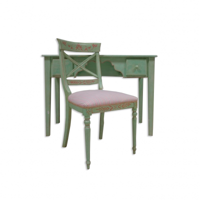 Krzesło w stylu francuskim w kolorze pastelowym.  Tapicerka w pastelowe pasy. Elementy toczone. 2 poł. XX w.