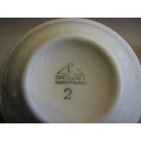 Porcelanowa solniczka, sygn. Chodzież Made in Poland